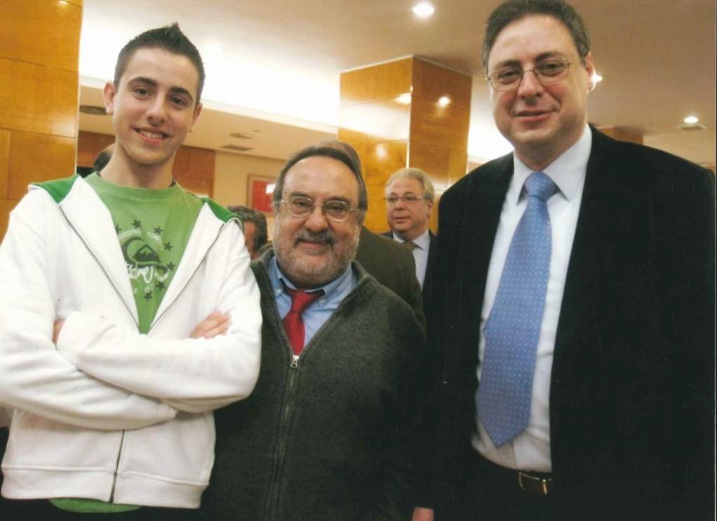 Con su hijo Edu y Alfredo Relaño