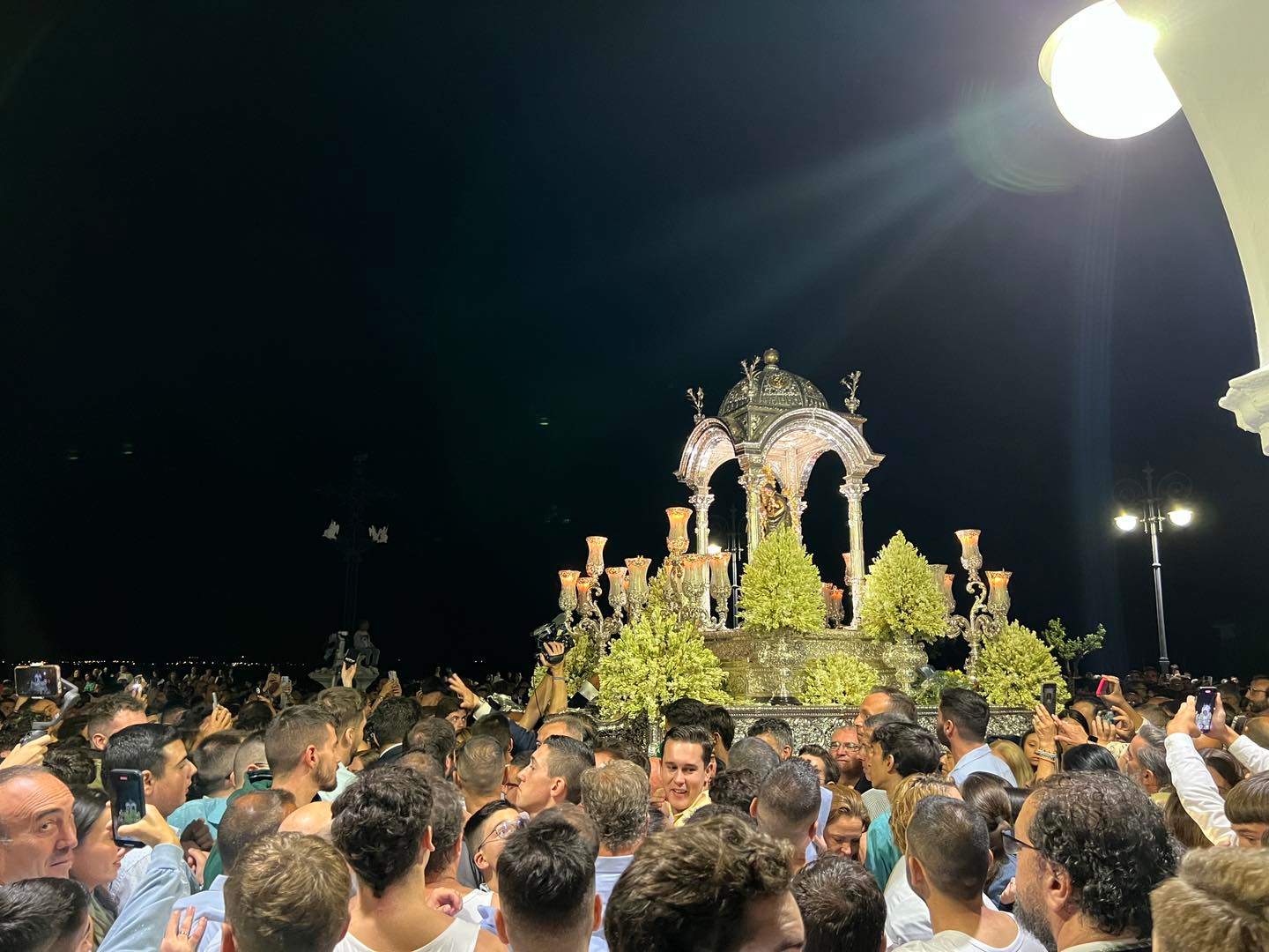 Devoción a la Cinta en su regreso al Santuario