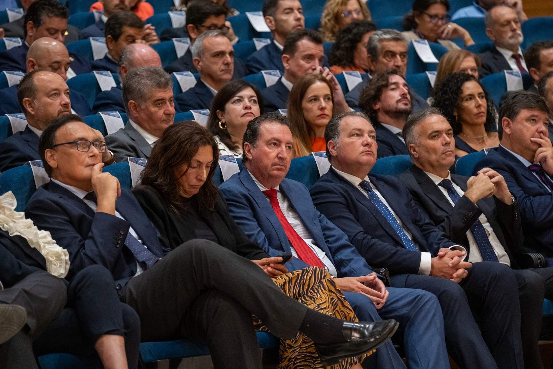 Villamandos, junto al presidente de la Diputación de Huelva, David Toscano