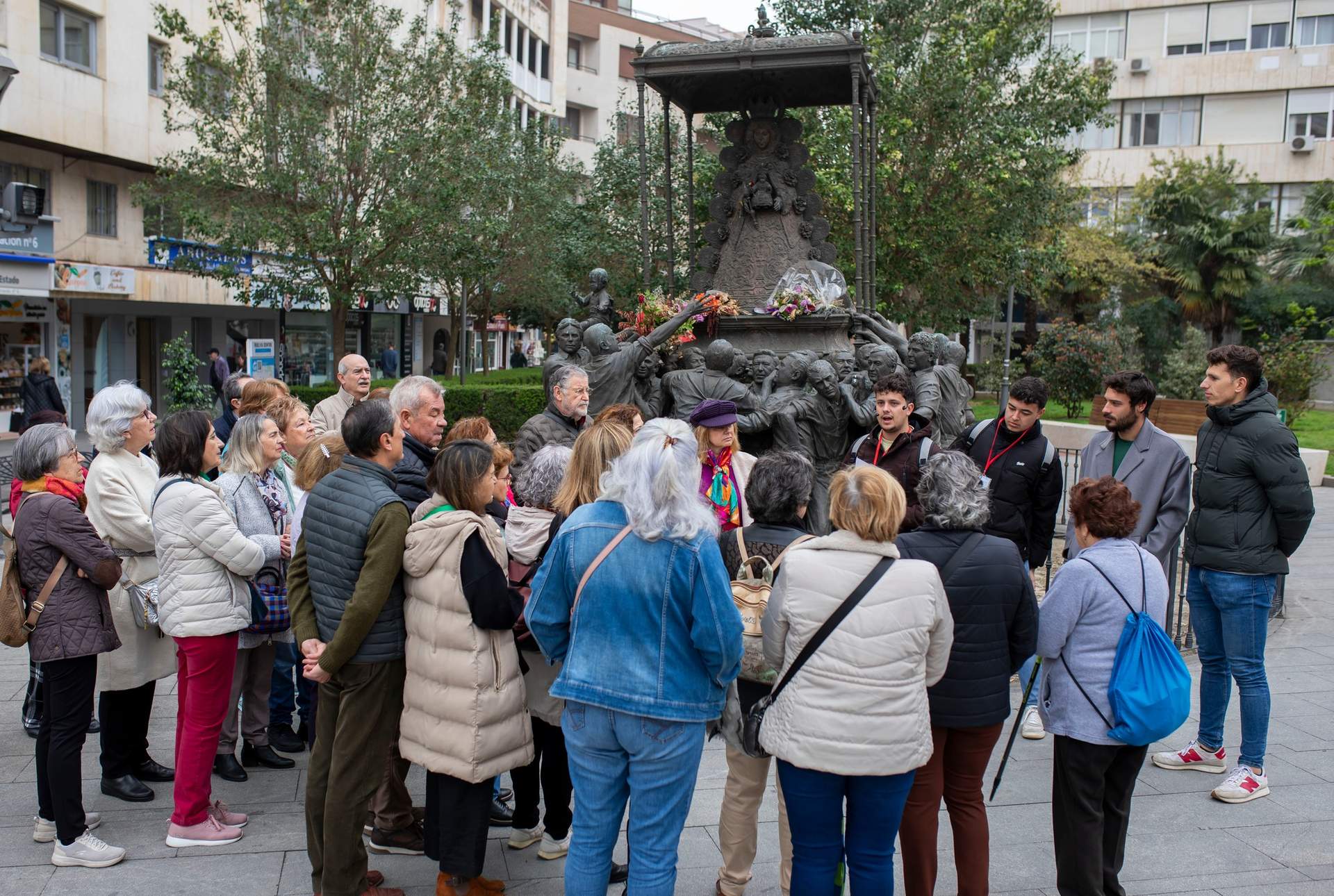 Un grupo de turistas recorre Huelva