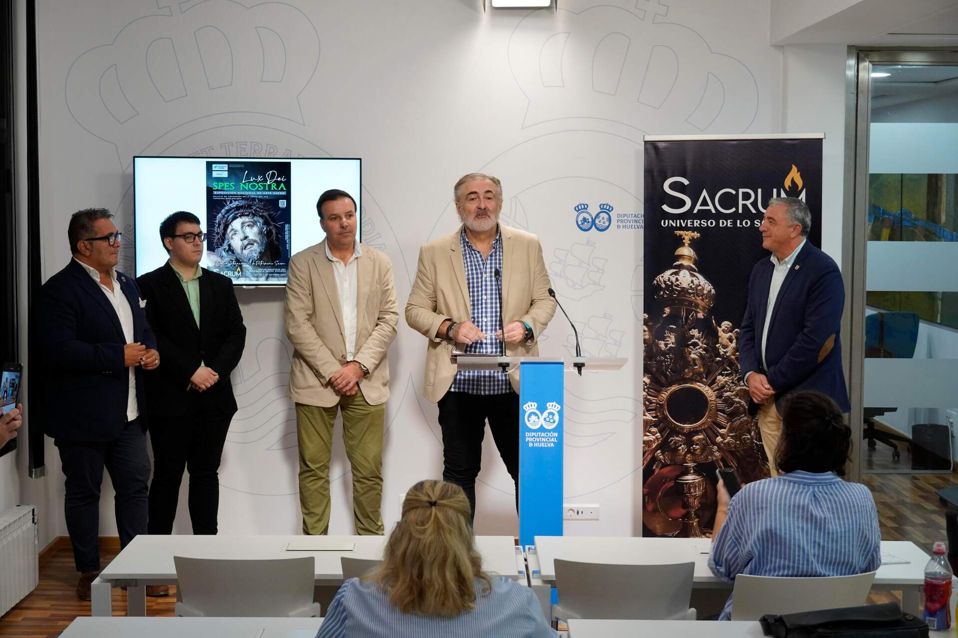 Presentación de Sacrum en la Diputación