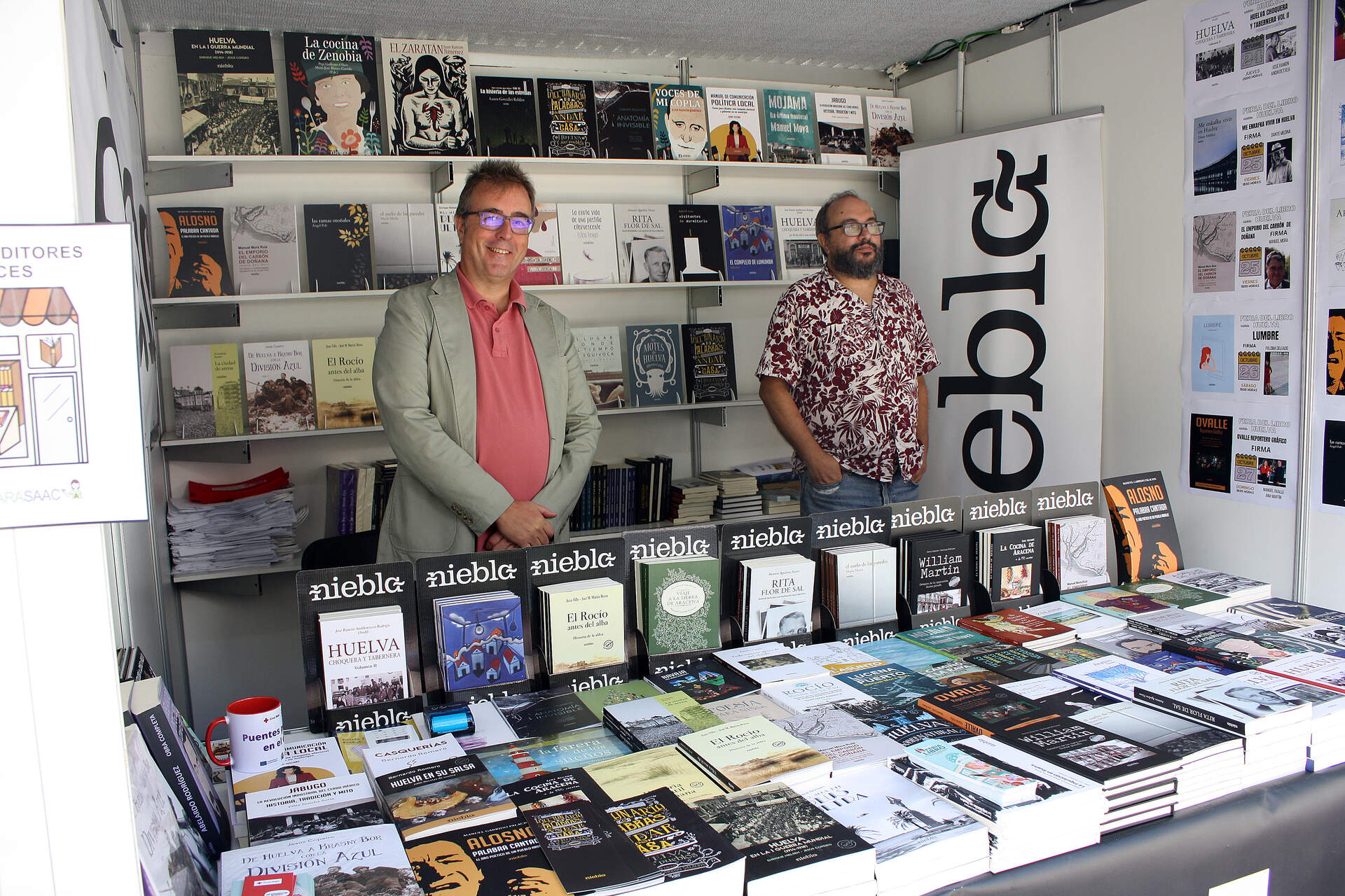 Stand de la editorial Niebla