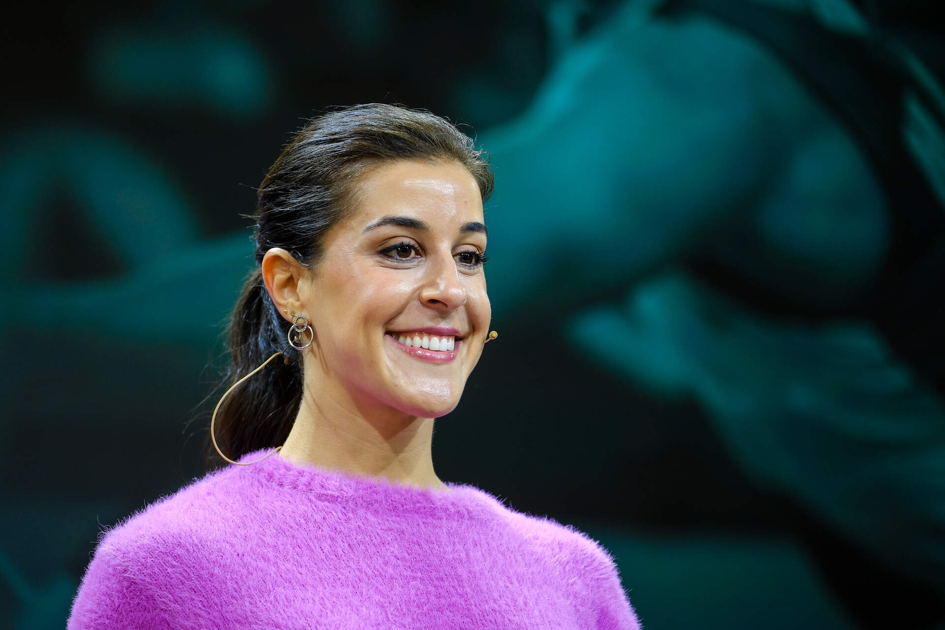 Carolina Marín, exultante, durante su actividad de hoy organizada por la Fundación Princesa de Asturias