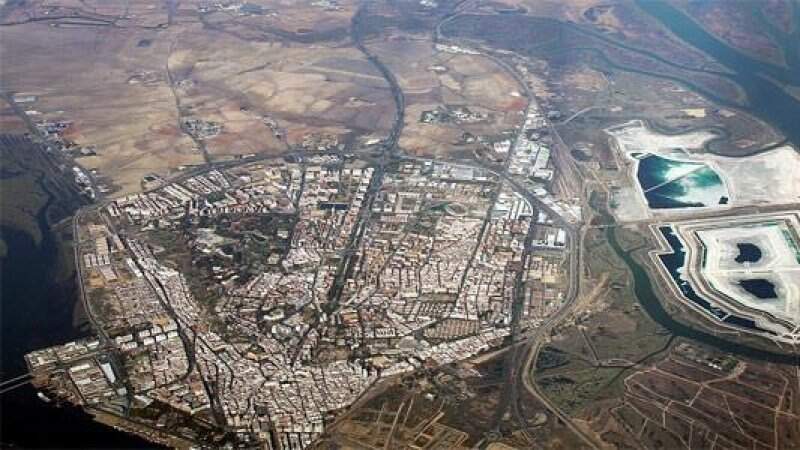 Panorámica de las balsas de fosfoyesos