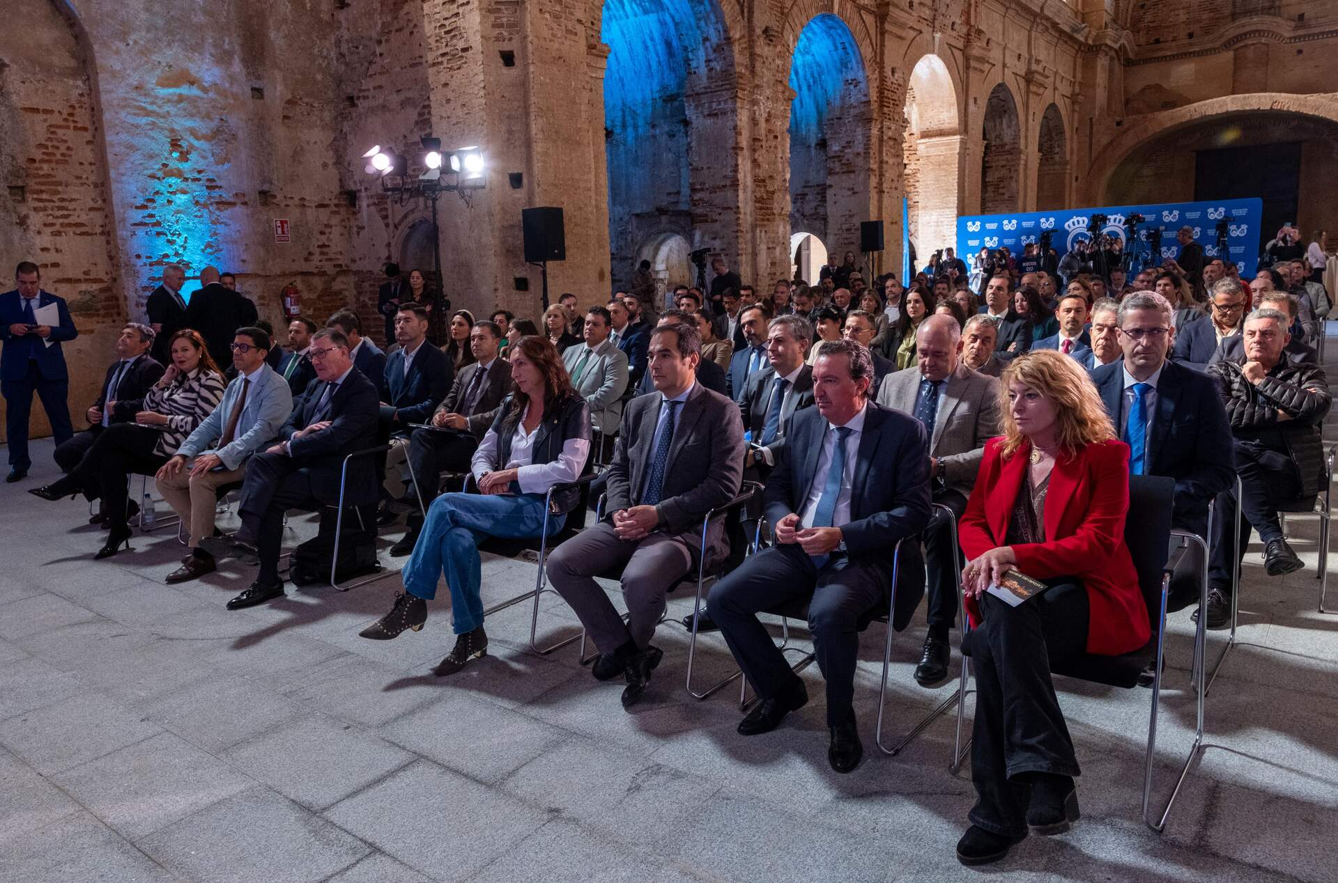 La alcaldesa de Huelva también se desplazó a la constitución de este Foro.
