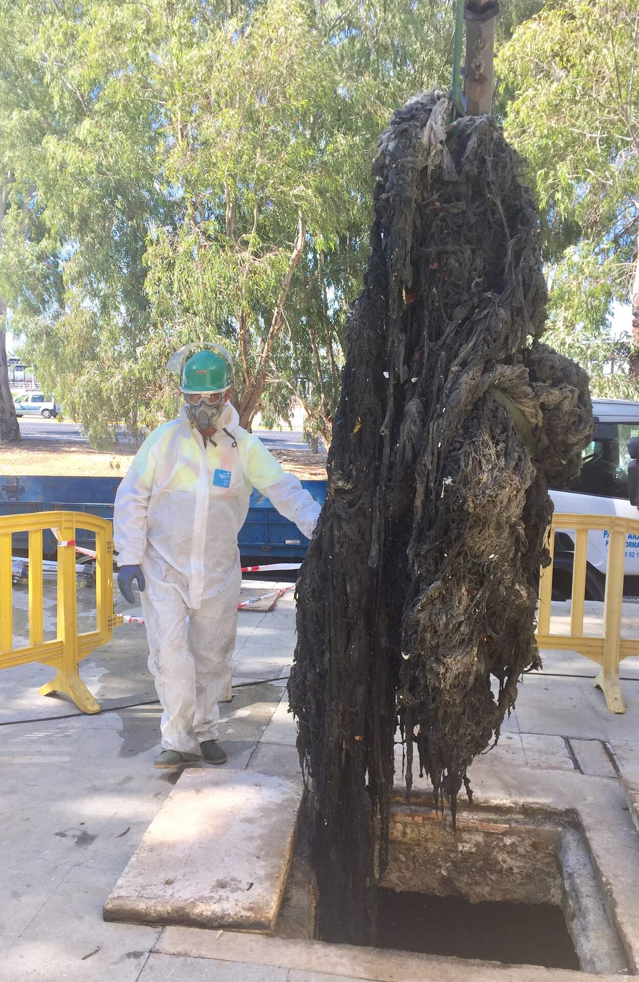 Madeja de Toallitas en Estación de Bombeo