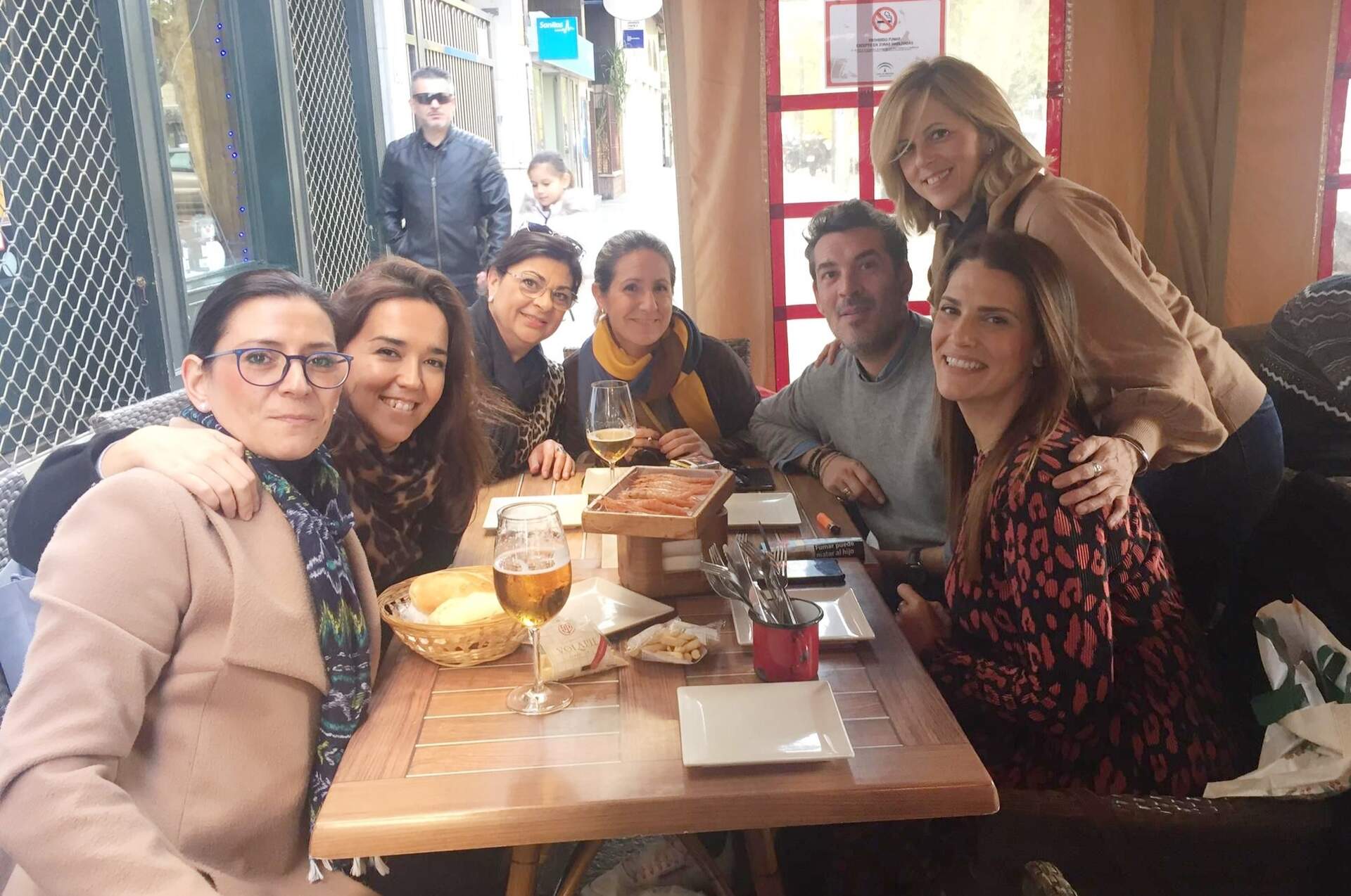 Con las chicas del Coro de Ópera de Córdoba, Auxi, Silvia, Carmen, Concha y Tere