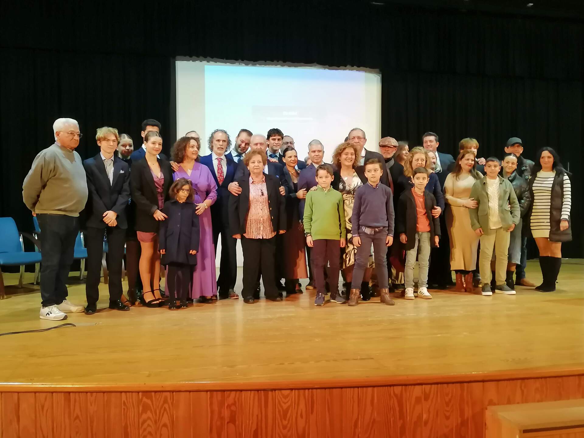 La numerosa familia de Isabelo Ramirez