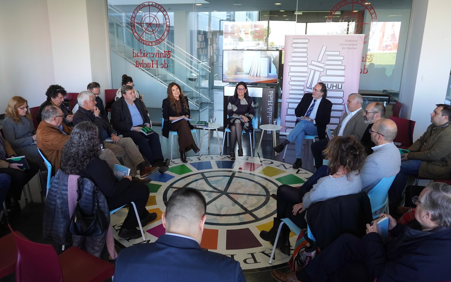 Mesa redonda sobre el Servicio