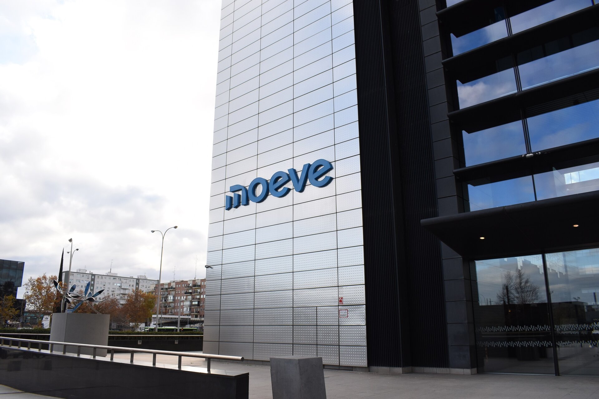 Moeve registra un EBITDA CCS ajustado de 1.852 millones de euros en 2024 y avanza en su transformación para liderar las energías sostenibles basadas en moléculas