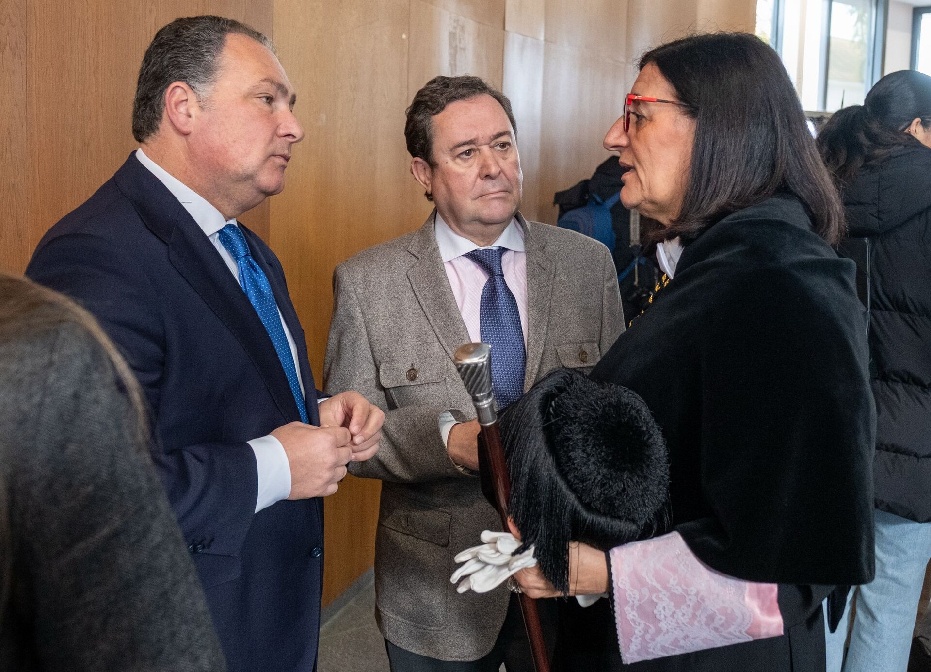Toscano dialoga con la Rectora saliente
