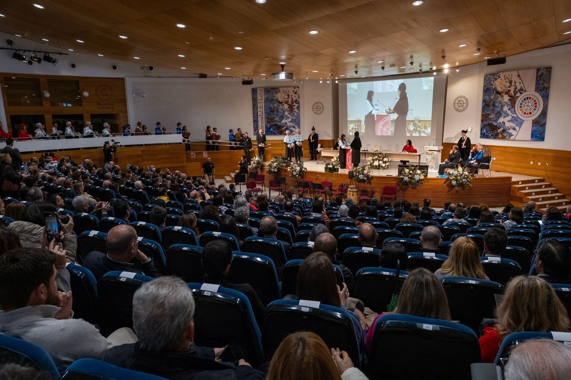 Solemne acto en la UHU