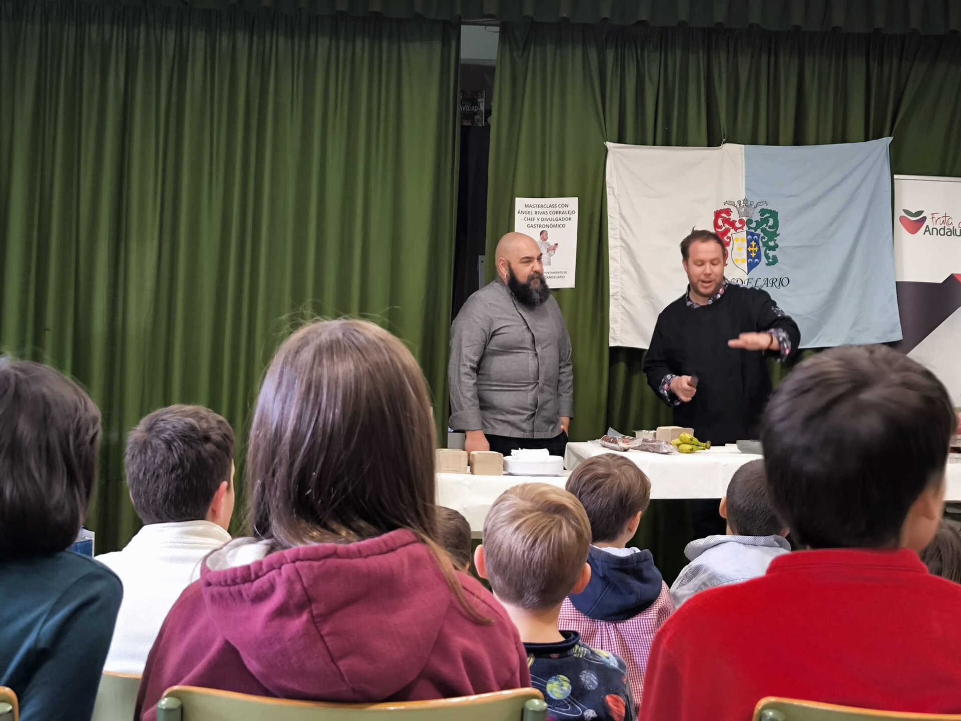Explicando a los alumnos
