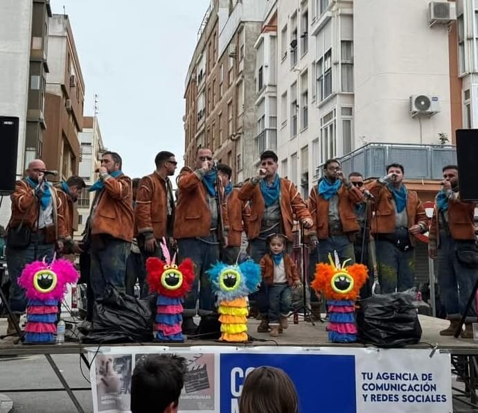 Agrupación en plena actuación