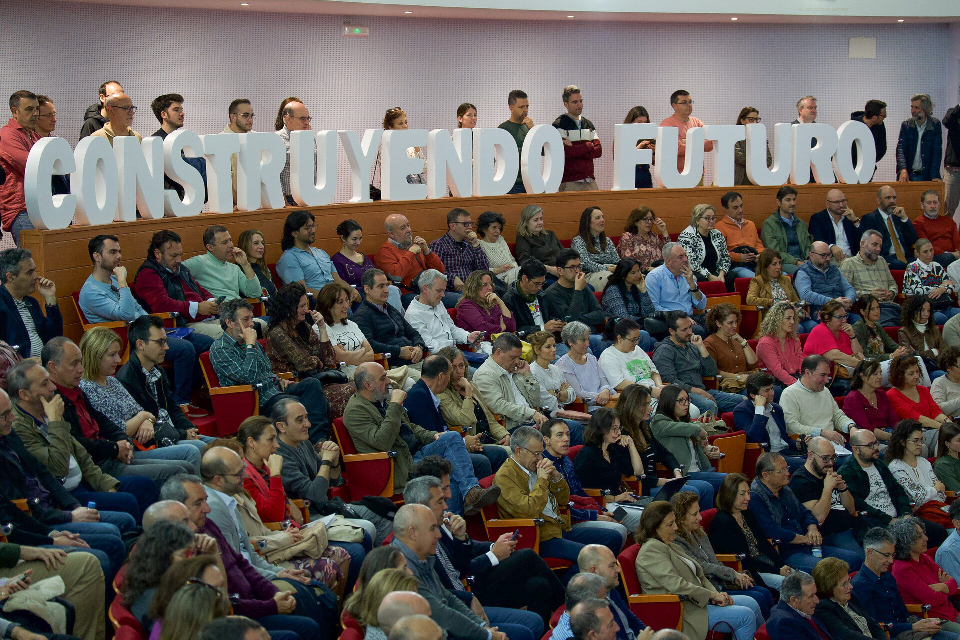 Presentación de la candidatura de Rodríguez Quintero