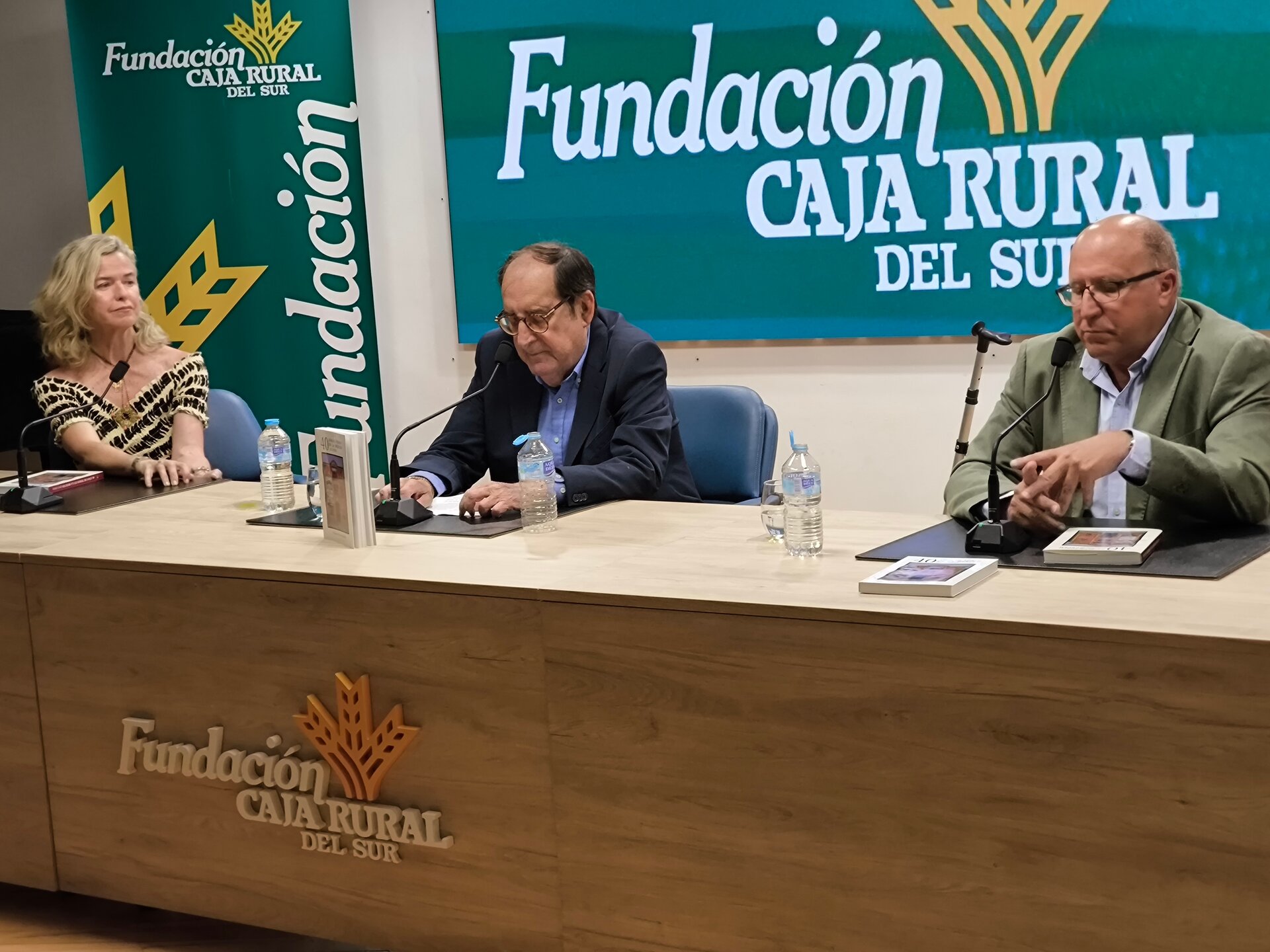 María Luisa García Palacios, Vicente Parra y Esteban Fernández