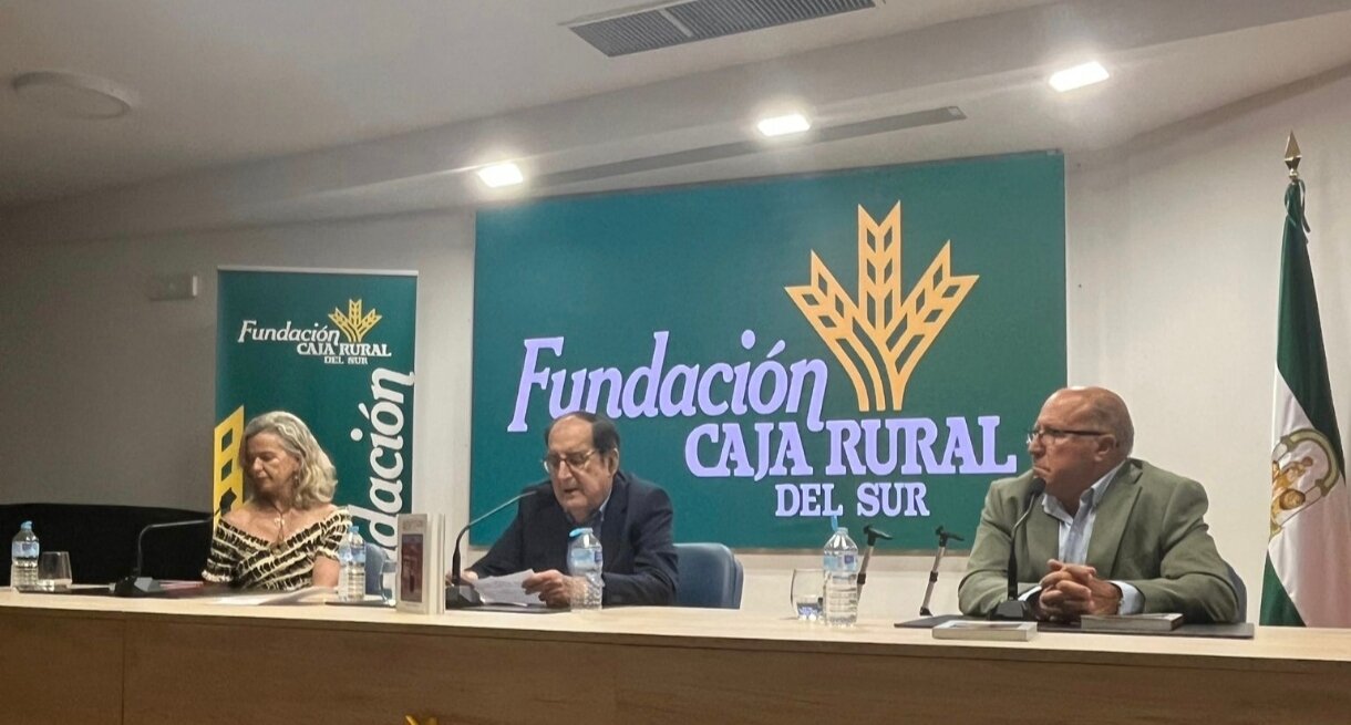 María Luisa García Palacios, Vicente Parra y Esteban Fernández