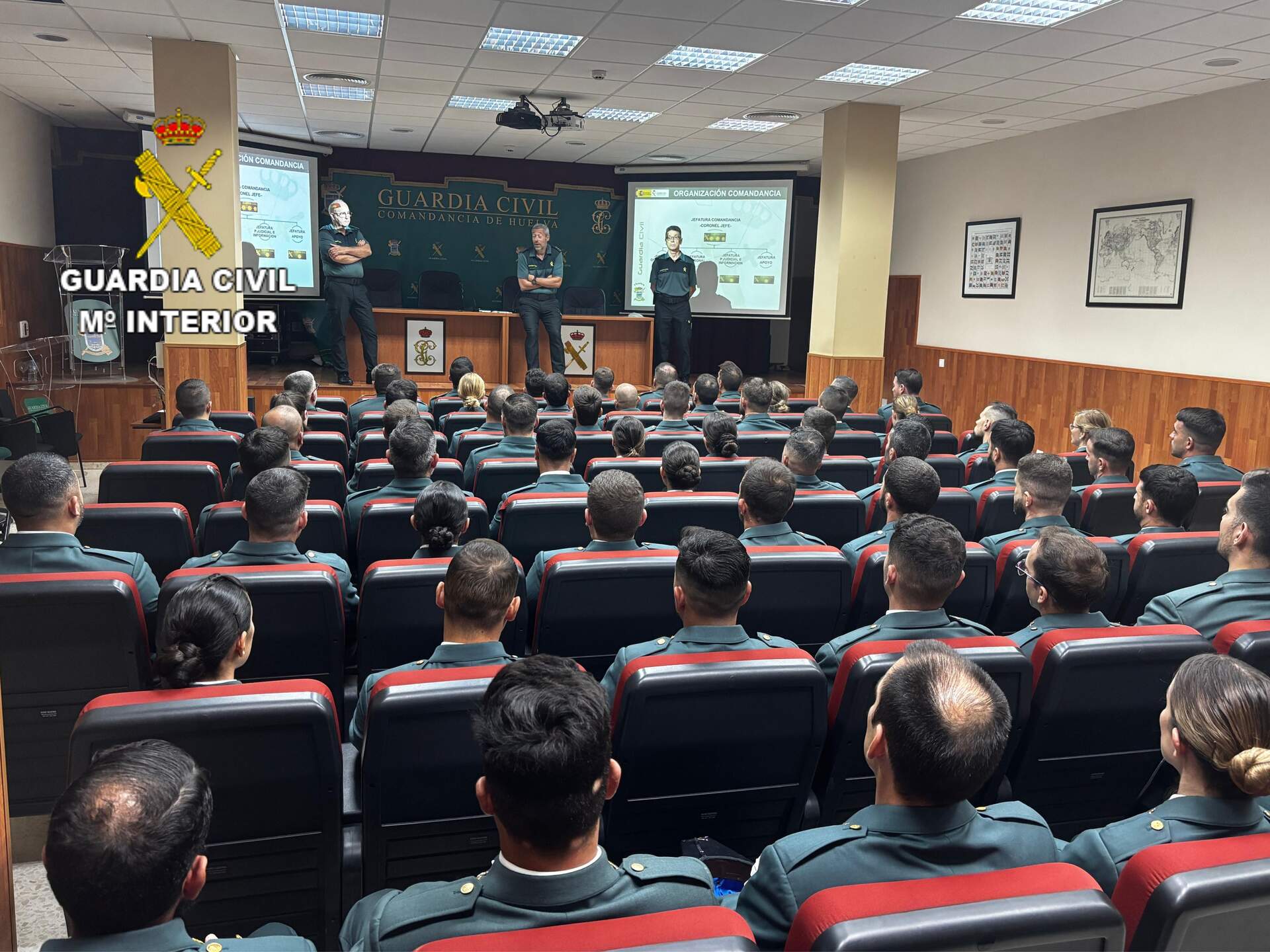 Presentación de los nuevos agentes en Huelva.