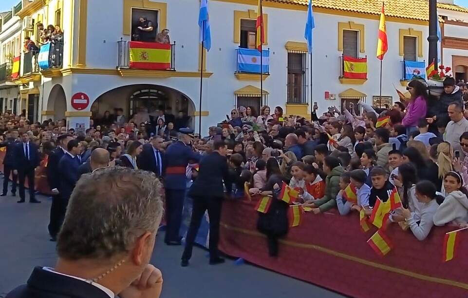 Actos en torno al Centenario del Plus Ultra.