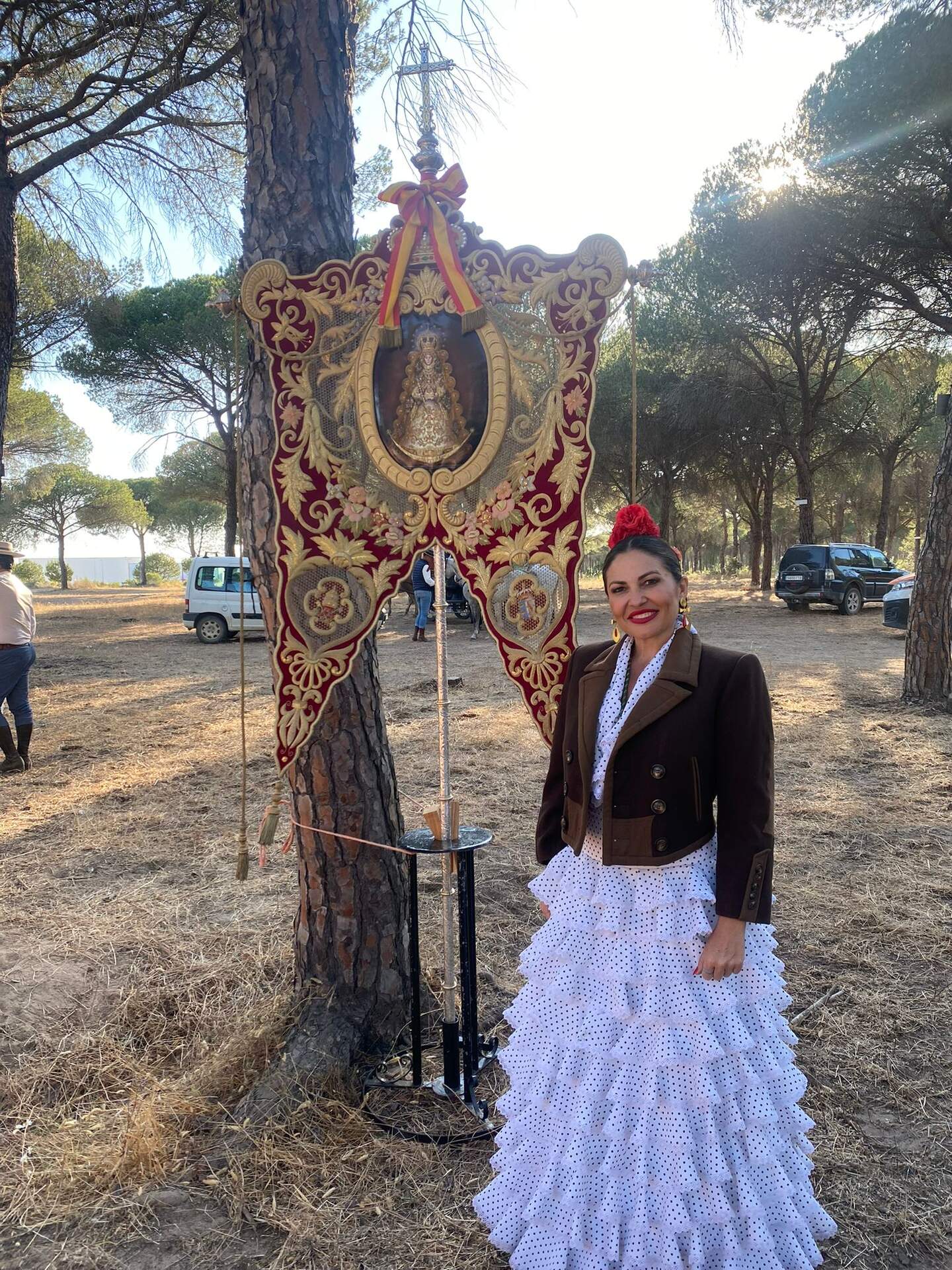 Durante el camino junto al Simpecado de Almonte