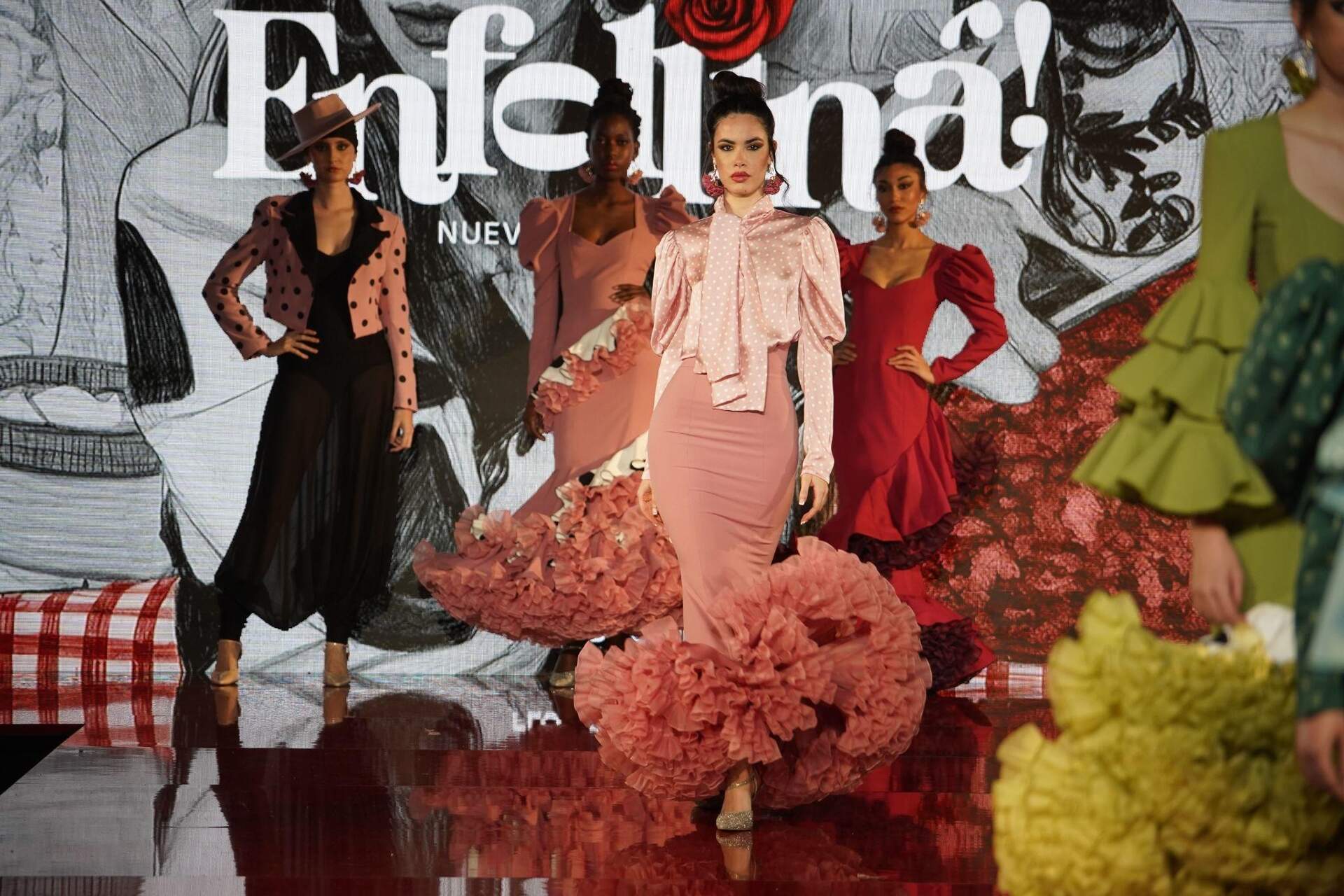 Durante uno de los desfiles de la Huelva Flamenca 2026