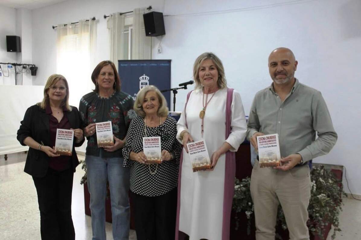 Rosy Calvo presenta su libro