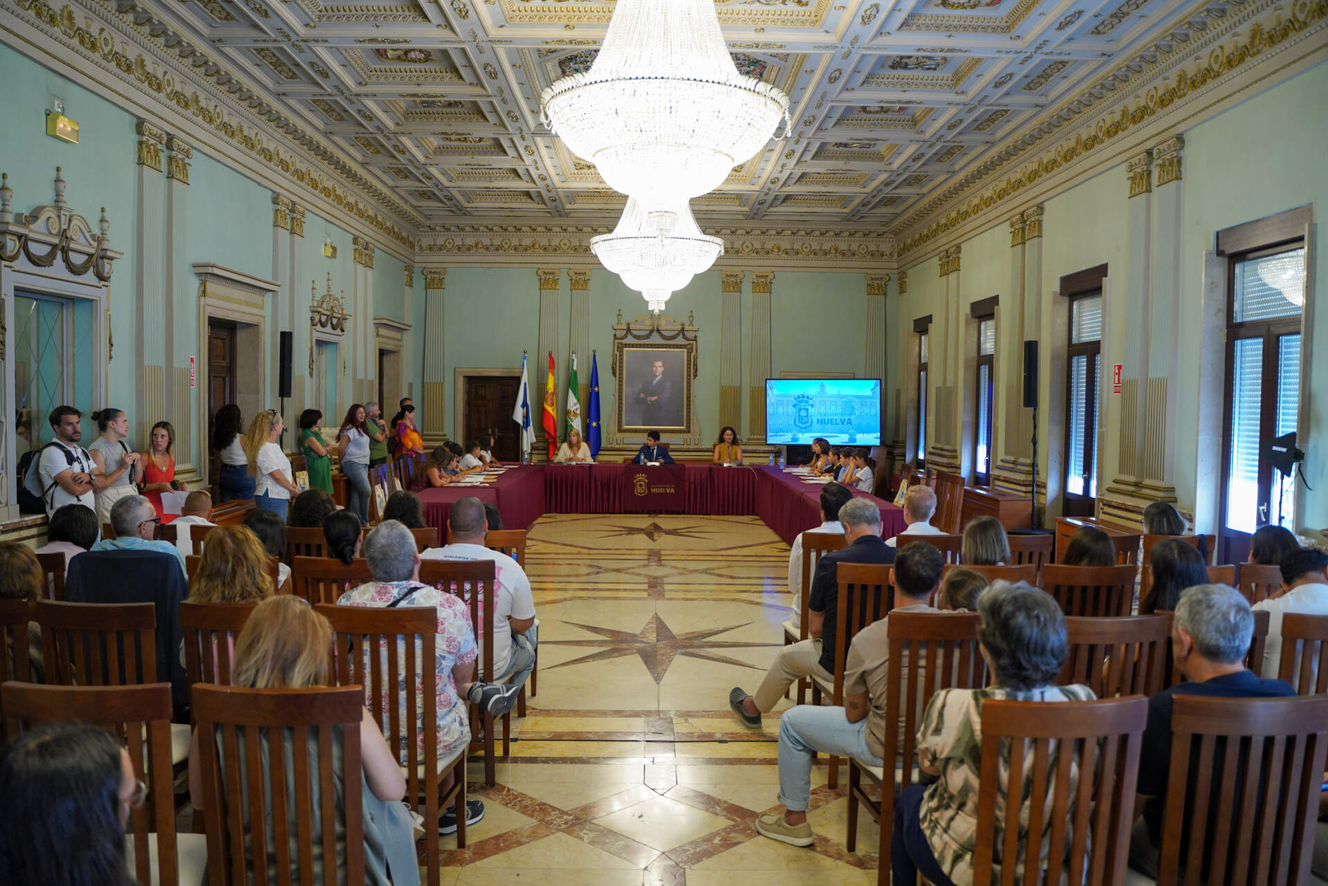 Carlos Martínez toma posesión como alcalde infantil de Huelva