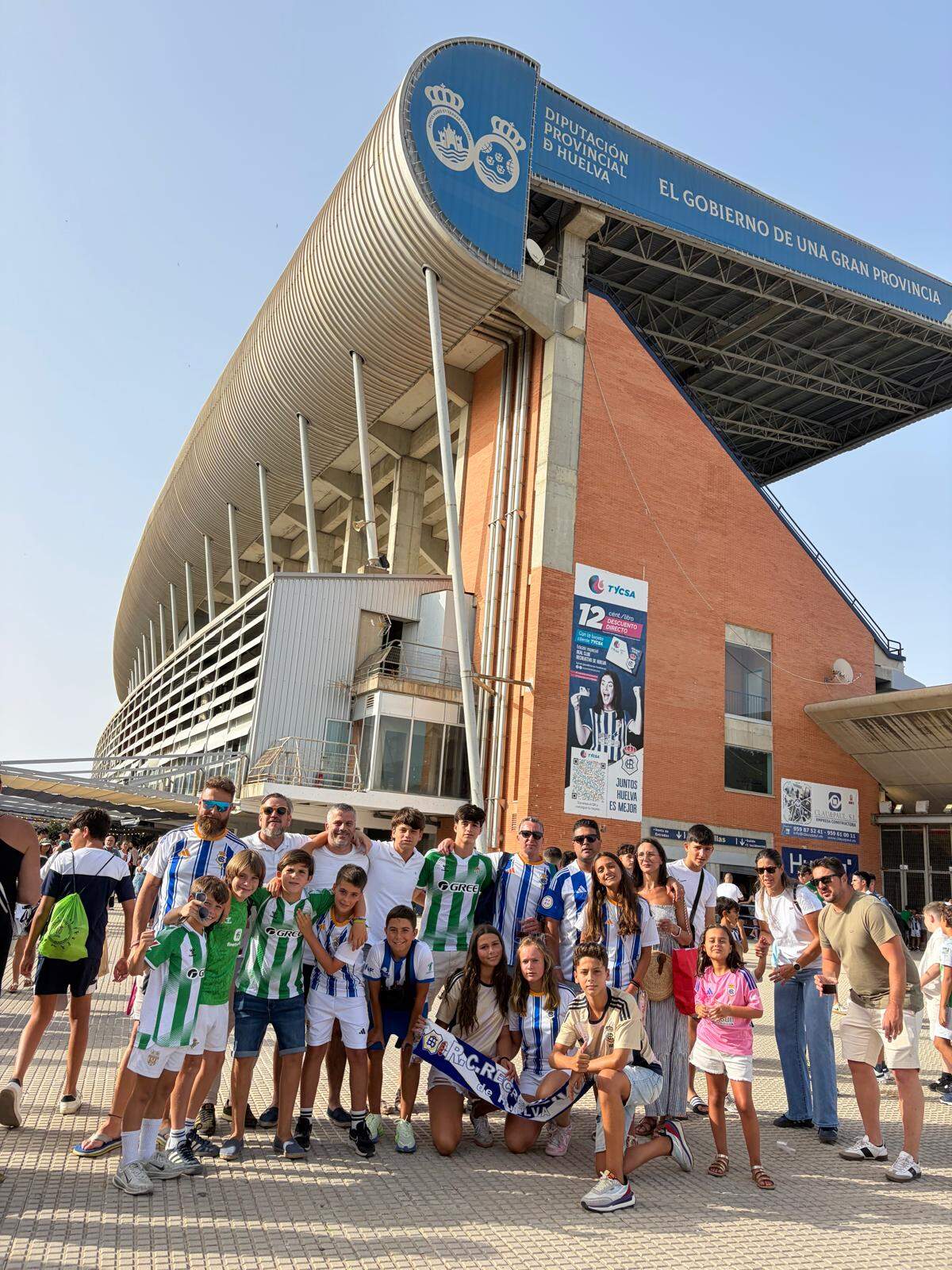Aficionados del Recreativo y Betis unidos