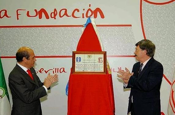 La RFEF frena al Sevilla en sus planes por ser el Decano