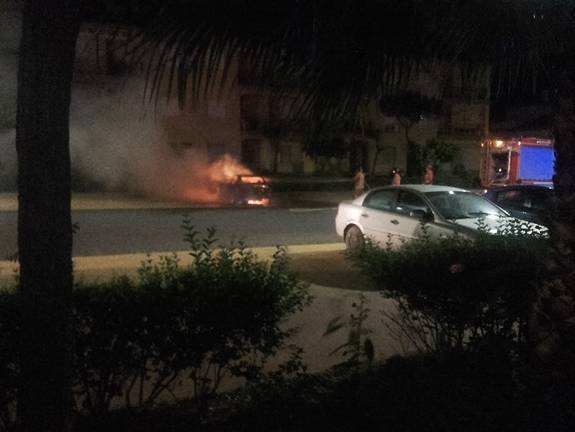 coche-ardiendo1
