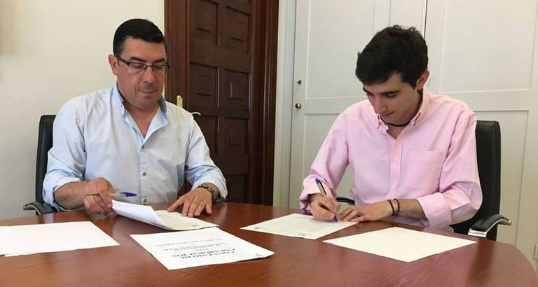 El Ayuntamiento de San Bartolomé ayuda a reducir el dolor de los niños hospitalizados