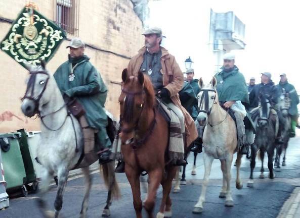 La Hermandad del Rocío de Badajoz llega a la provincia y pasa la noche en El Campillo