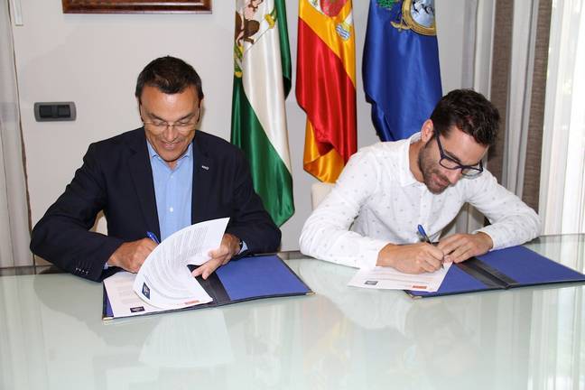 Recepcion equipo Badminton IES La Orden_01