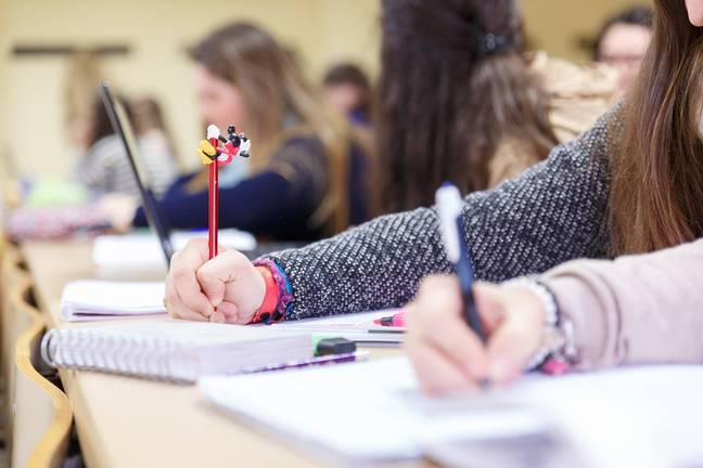 Los 2.635 estudiantes onubenses afrontan la selectividad más protegida de su historia