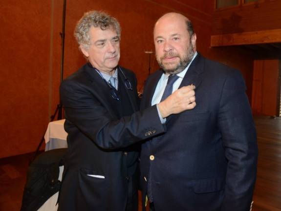 Comas dice que ha mediado para que el Recre recupere los derechos federativos