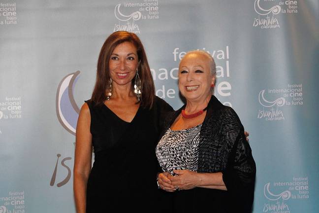 Mercedes Hoyos y Cristina Hoyos