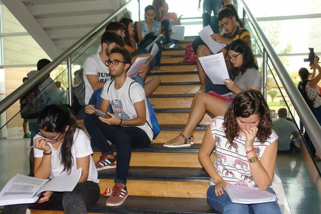 Una errata en el examen de selectividad despierta quejas de alumnos onubenses