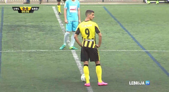 El San Roque traspasa a su ‘pichichi’ al Real Murcia