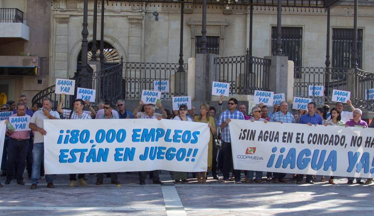 La Plataforma llama a la manifestación para exigir agua y tierra para el Condado