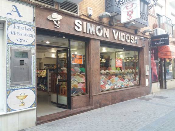 La tienda más antigua de Huelva se traslada