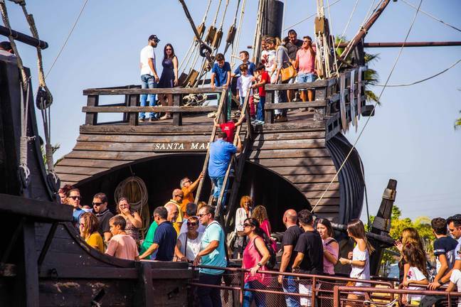 El Muelle de las Carabelas celebra el 12 de octubre ampliando espacios y propuestas