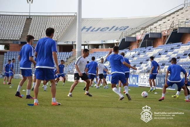 La recuperación de Monsalve y Santamaría despeja la enfermería del Recre