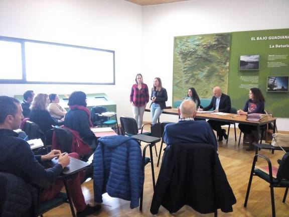 El Programa de Empleo Agrario llega a los Ayuntamientos de la Sierra y Andévalo