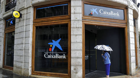 CaixaBank se compromete a no cerrar oficinas rurales en Huelva a pesar del ERE anunciado