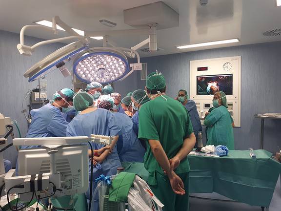 La lista de espera para operarse en Huelva baja en 500 personas tras el plan de choque