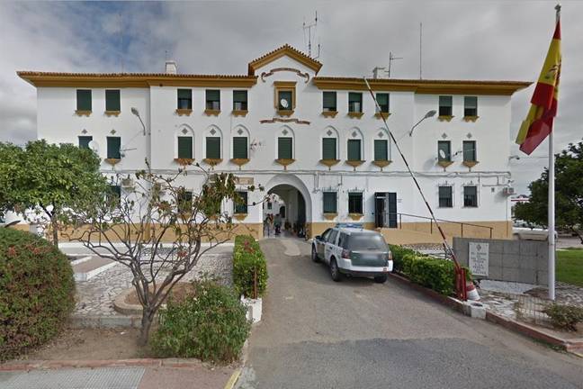 Pillado tras cometer siete infracciones de tráfico con una matrícula robada en Ayamonte