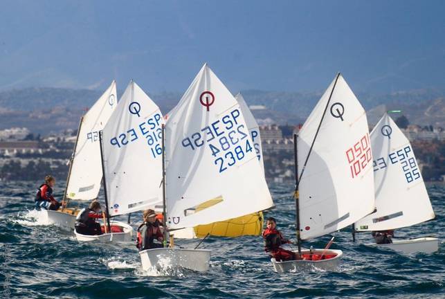 El RCMT de Punta Umbría acoge la Copa de Andalucía de Óptimist