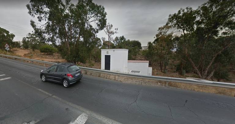 Un fallecido tras el choque entre un turismo y una furgoneta en Ayamonte