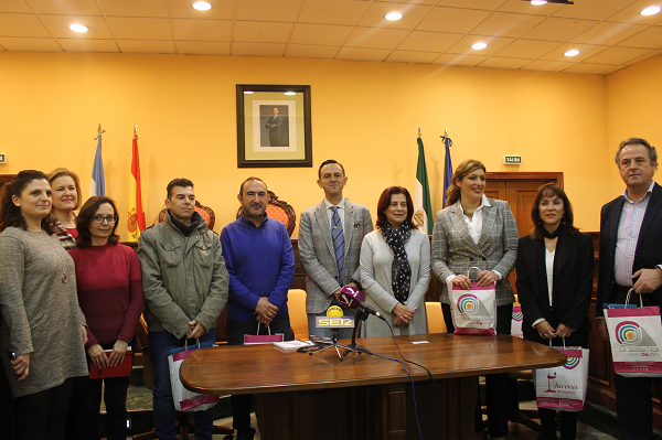 Empresarios del mueble de Valverde y de Lucena estrechan lazos