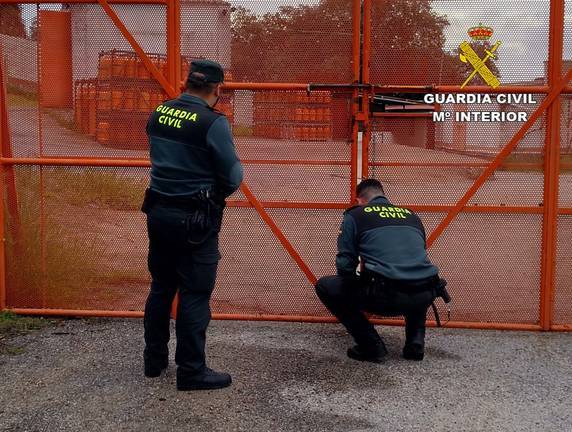 Investigado un hombre por los robos de 110 bombonas de butano y 375 litros de gasoil
